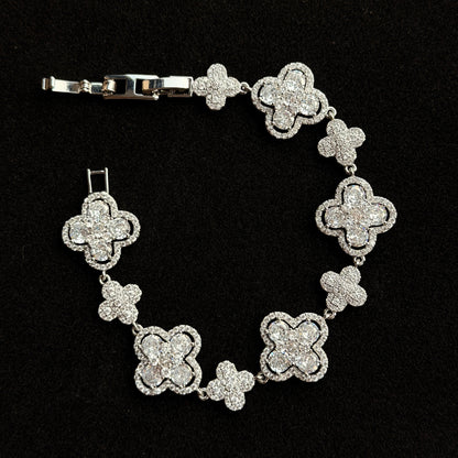 Iris,Four-Leaf Clover Sparkling Bracelet